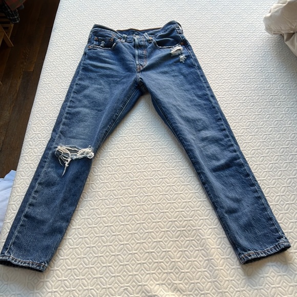 Levi’s 501 Skinny Jeans - Picture 4 of 5